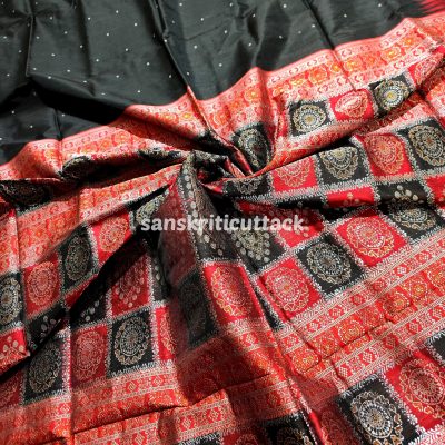 Saree: Adorning Elegance - Sanskriti Cuttack