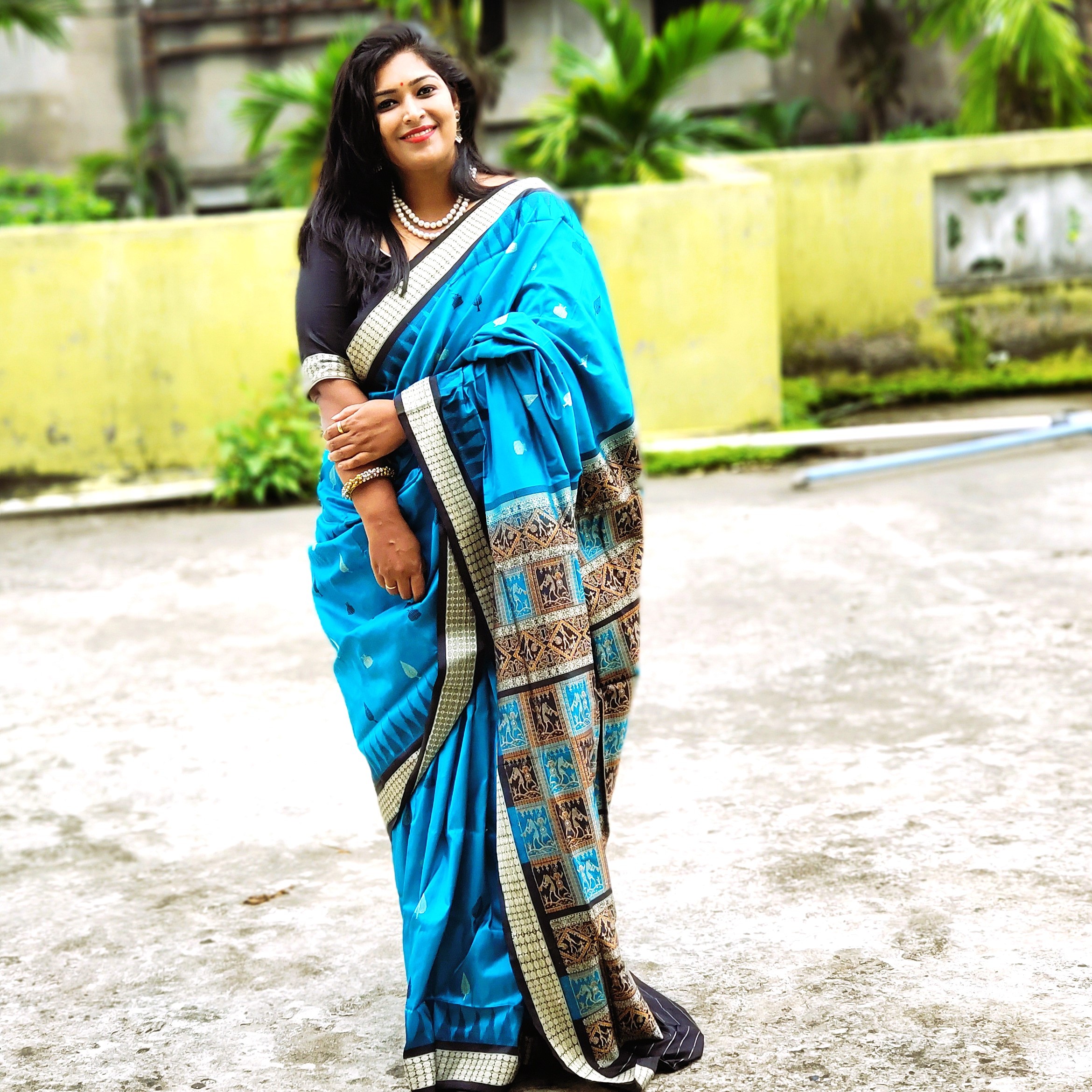 A Comprehensive Guide To Mastering Traditional Saree Wearing